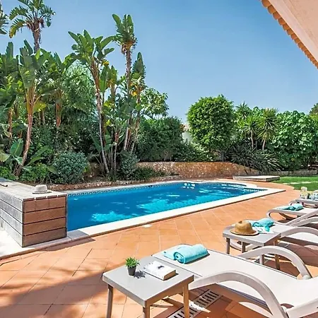 Sleeps 8 Pool Air Con Вале-до-Лобо