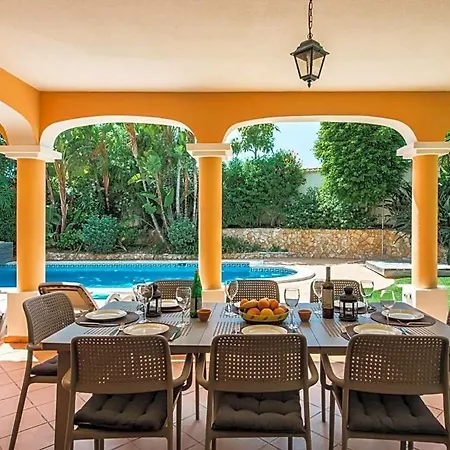 Sleeps 8 Pool Air Con Вилла Вале-до-Лобо