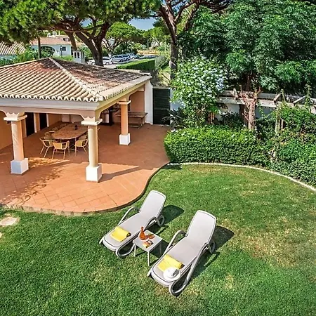 Sleeps 8 Pool Air Con * Vale do Lobo